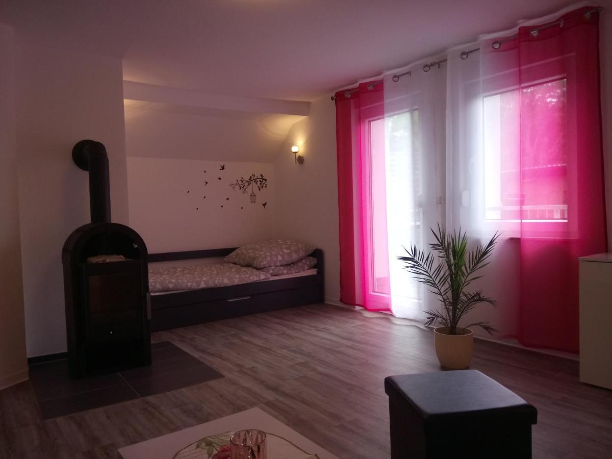 דירות Lauta Haus Waldidyll מראה חיצוני תמונה